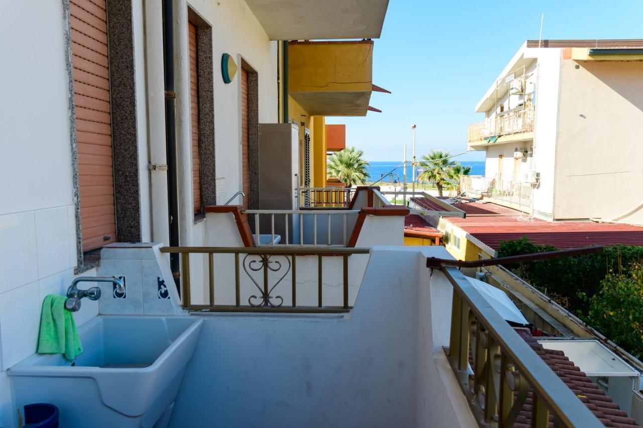 Casa Vacanze Sicilia 巴塞罗纳-波佐戈托 外观 照片